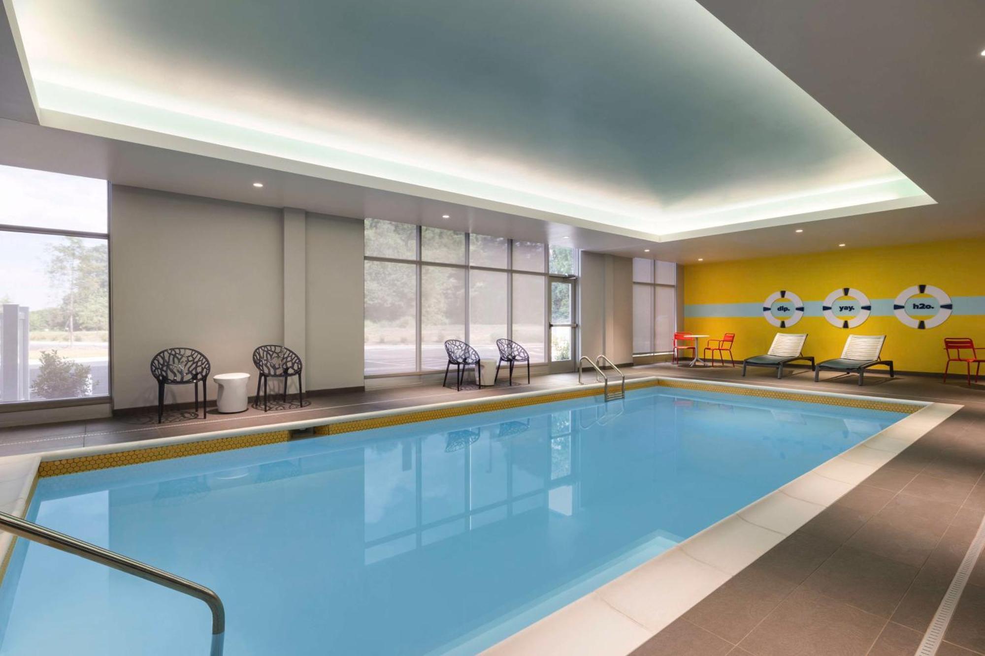 Tru By Hilton Charlotte Tyvola I-77 Hotel Exterior foto